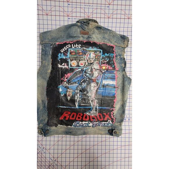 Marlboro Country Store Other - Marlboro Country Store Denim Vest Mens M With New Orleans Artists Painting